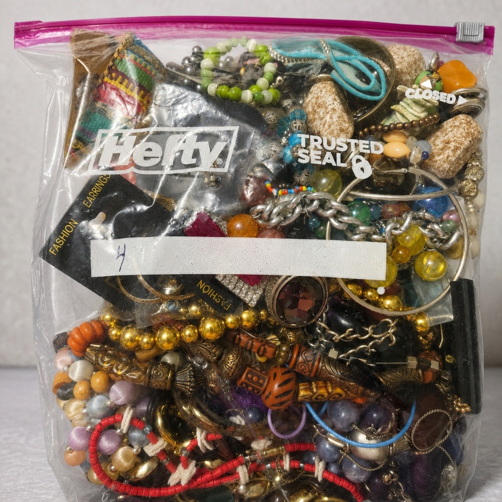 4.5 LB Wearable Jewelry Destash Lot ✨ Mixed Costume Jewelry Treasure Bag